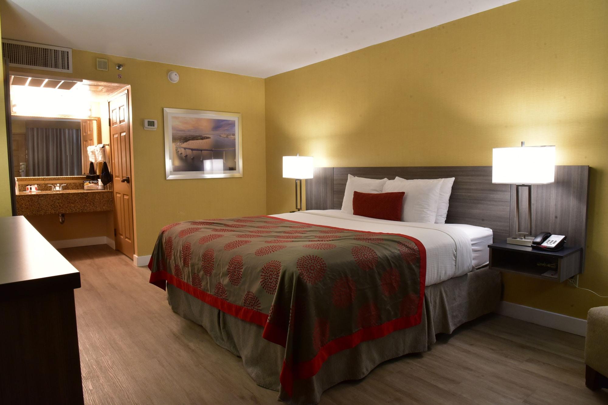 Ramada By Wyndham San Diego National City Exterior foto