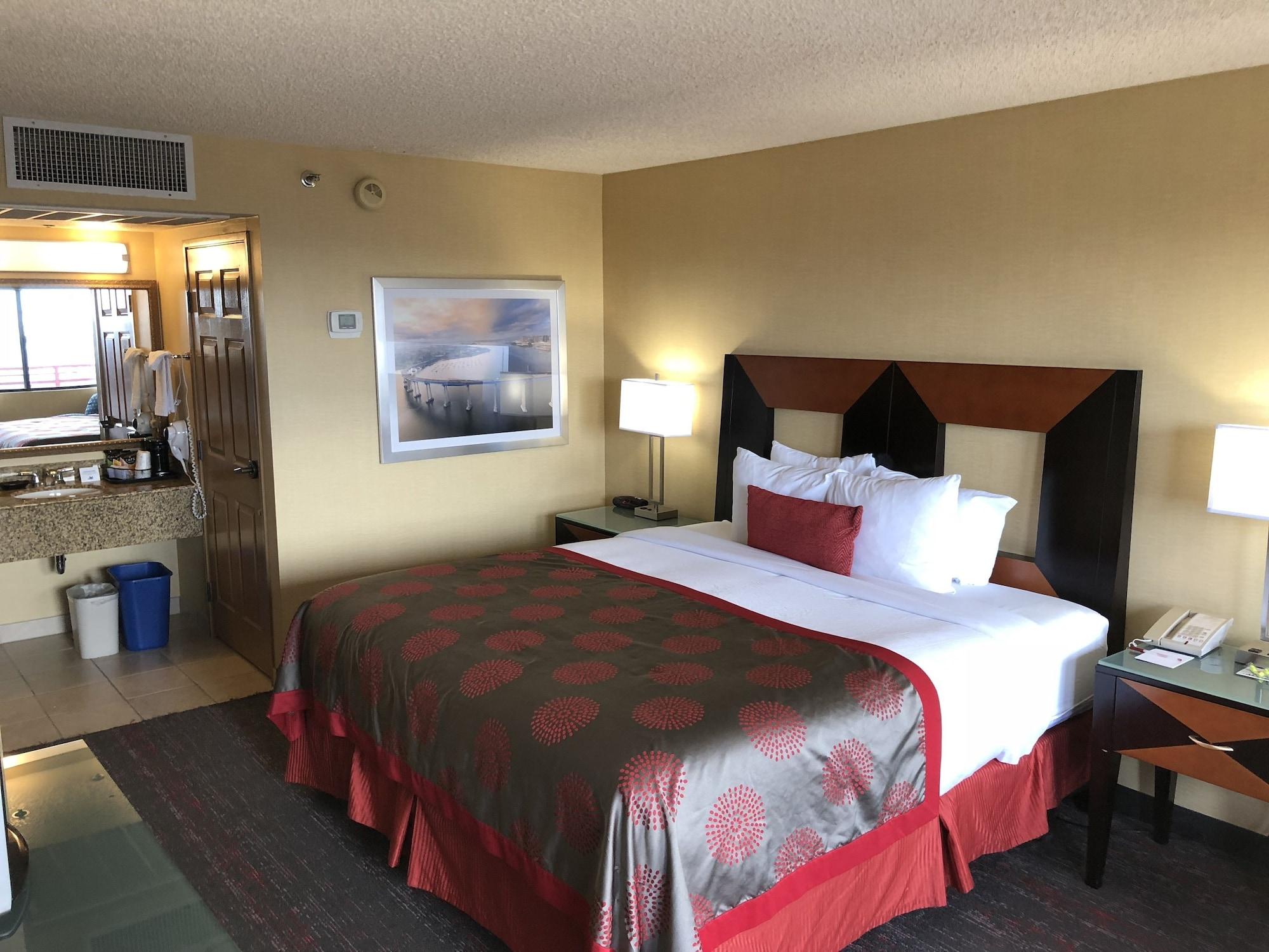 Ramada By Wyndham San Diego National City Exterior foto