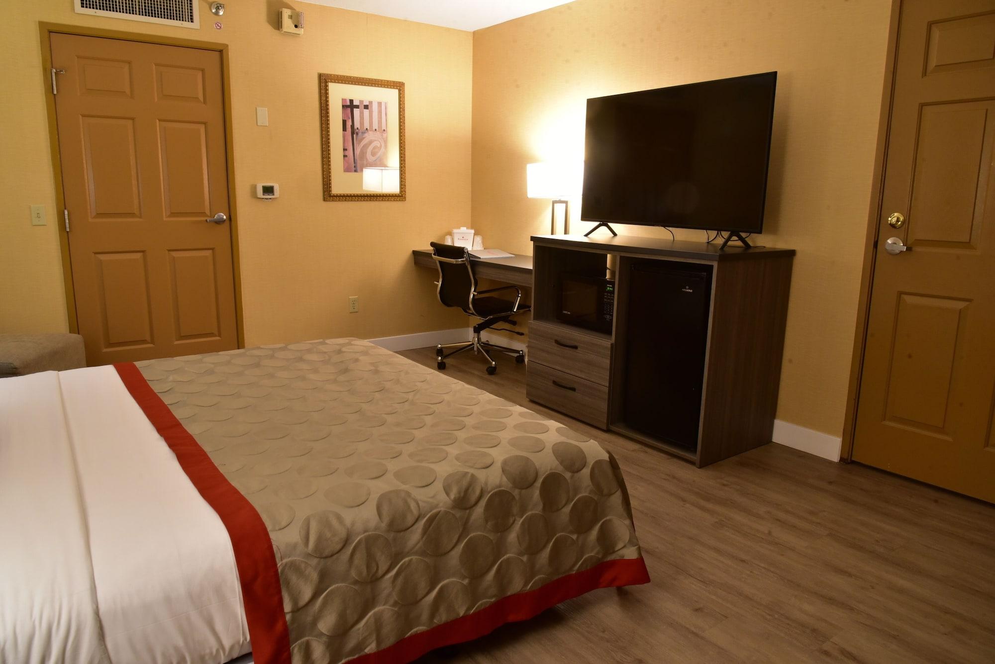 Ramada By Wyndham San Diego National City Exterior foto