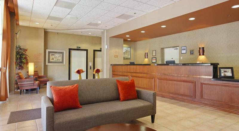 Ramada By Wyndham San Diego National City Exterior foto